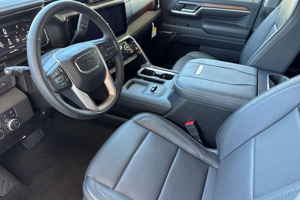 new 2025 GMC Sierra 2500 car, priced at $89,920