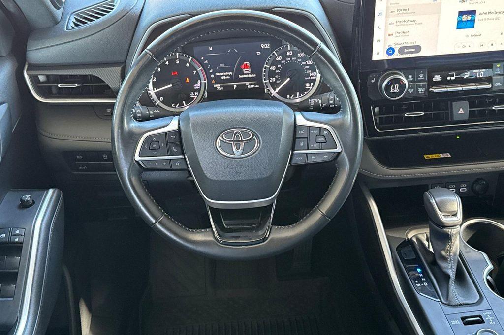 used 2023 Toyota Highlander car, priced at $37,990