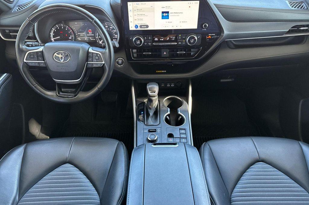 used 2023 Toyota Highlander car, priced at $37,990