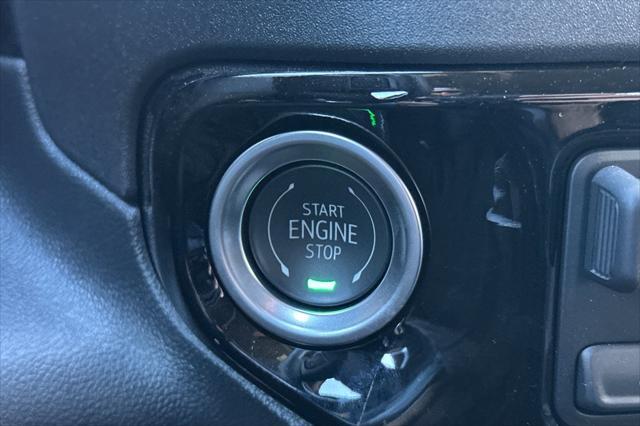 new 2025 GMC Sierra 1500 car, priced at $61,725