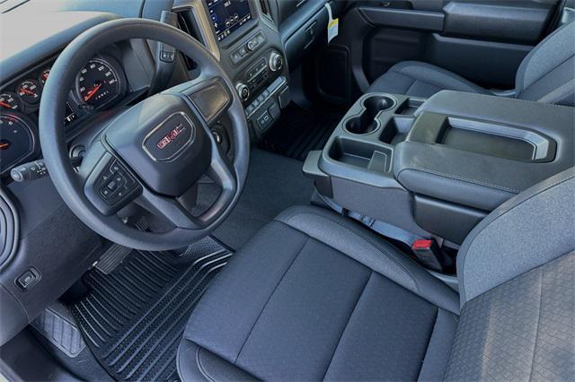 new 2025 GMC Sierra 1500 car, priced at $51,395