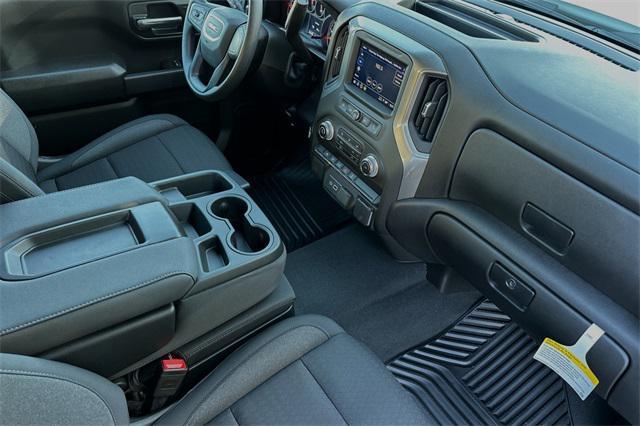 new 2025 GMC Sierra 1500 car, priced at $51,395