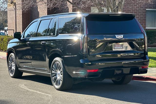 used 2022 Cadillac Escalade ESV car, priced at $75,990