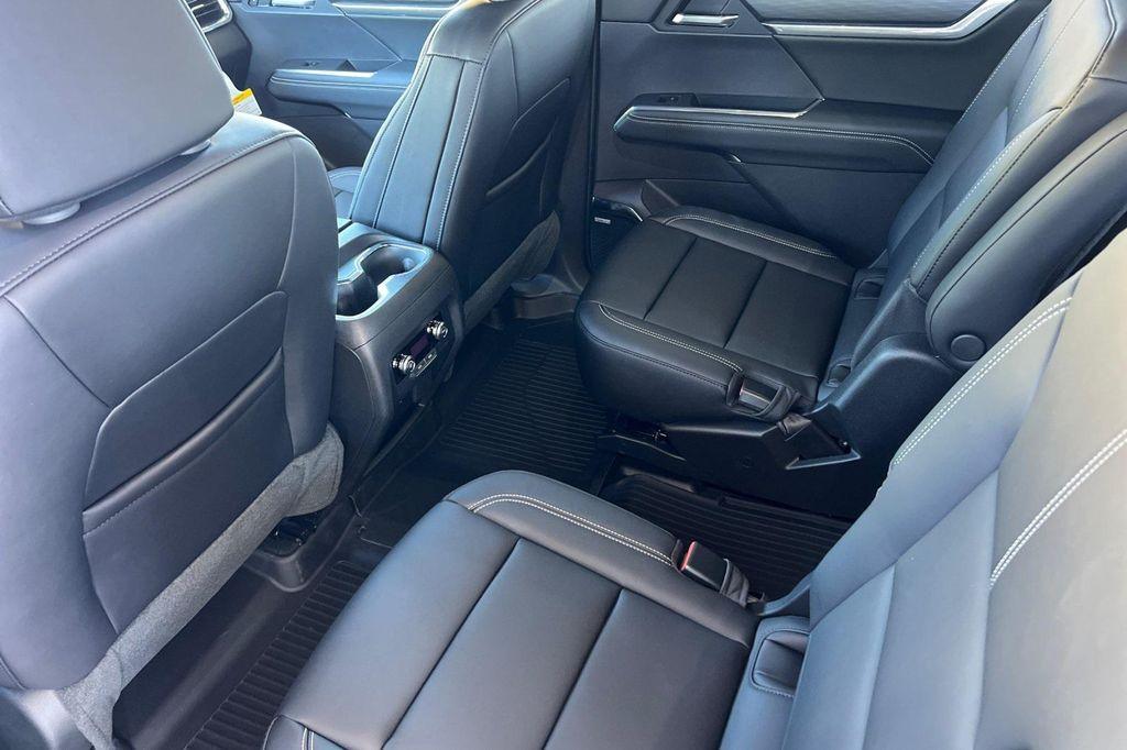 new 2026 GMC Acadia car