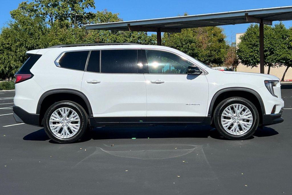 new 2026 GMC Acadia car