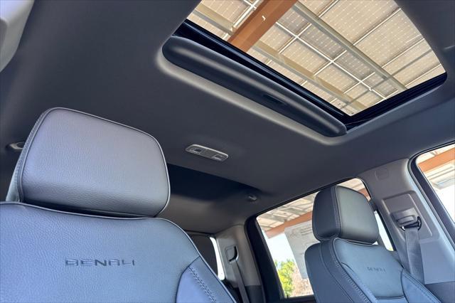 new 2025 GMC Sierra 2500 car, priced at $91,650