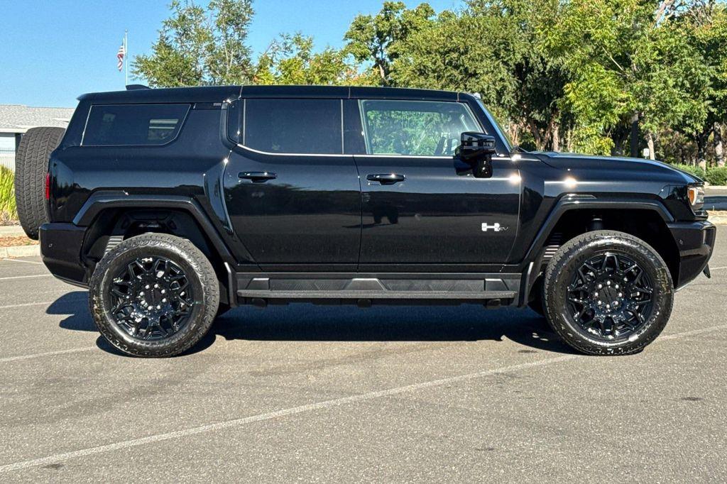 new 2026 GMC HUMMER EV SUV car