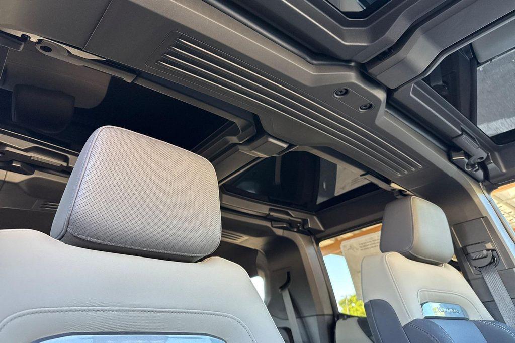 new 2026 GMC HUMMER EV SUV car