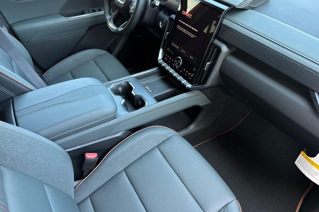 new 2025 GMC Acadia car, priced at $52,895