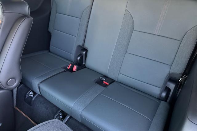 new 2025 GMC Acadia car, priced at $52,895
