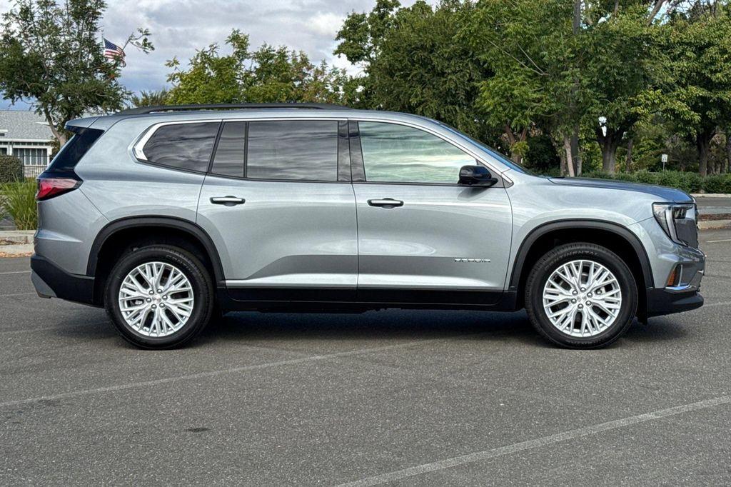 new 2026 GMC Acadia car, priced at $51,075