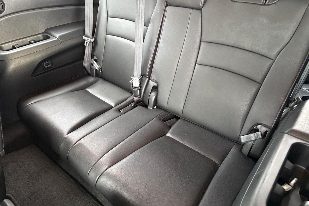 used 2021 Honda Pilot car, priced at $27,990