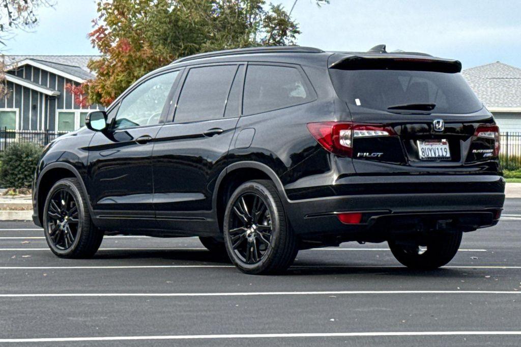 used 2021 Honda Pilot car, priced at $27,990