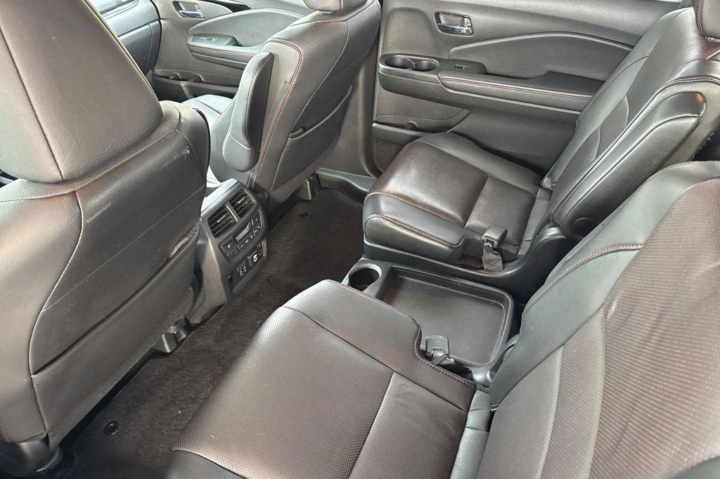 used 2021 Honda Pilot car, priced at $27,990