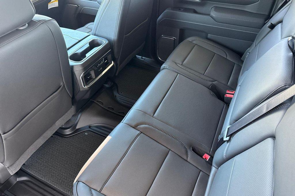 new 2025 GMC Sierra 2500 car, priced at $92,250