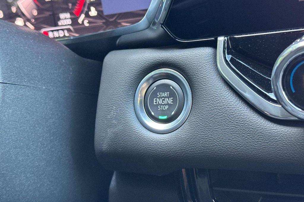 new 2025 GMC Canyon car, priced at $42,575