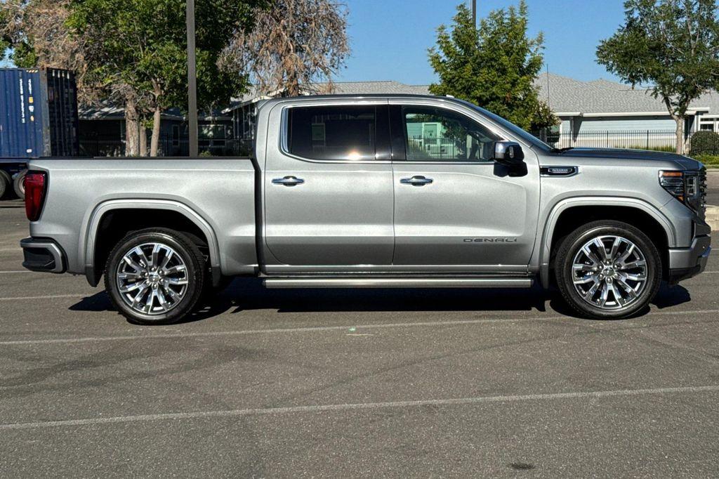 new 2025 GMC Sierra 1500 car, priced at $76,355