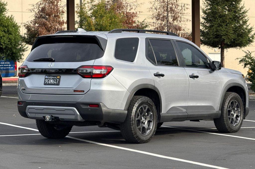 used 2023 Honda Pilot car, priced at $42,990