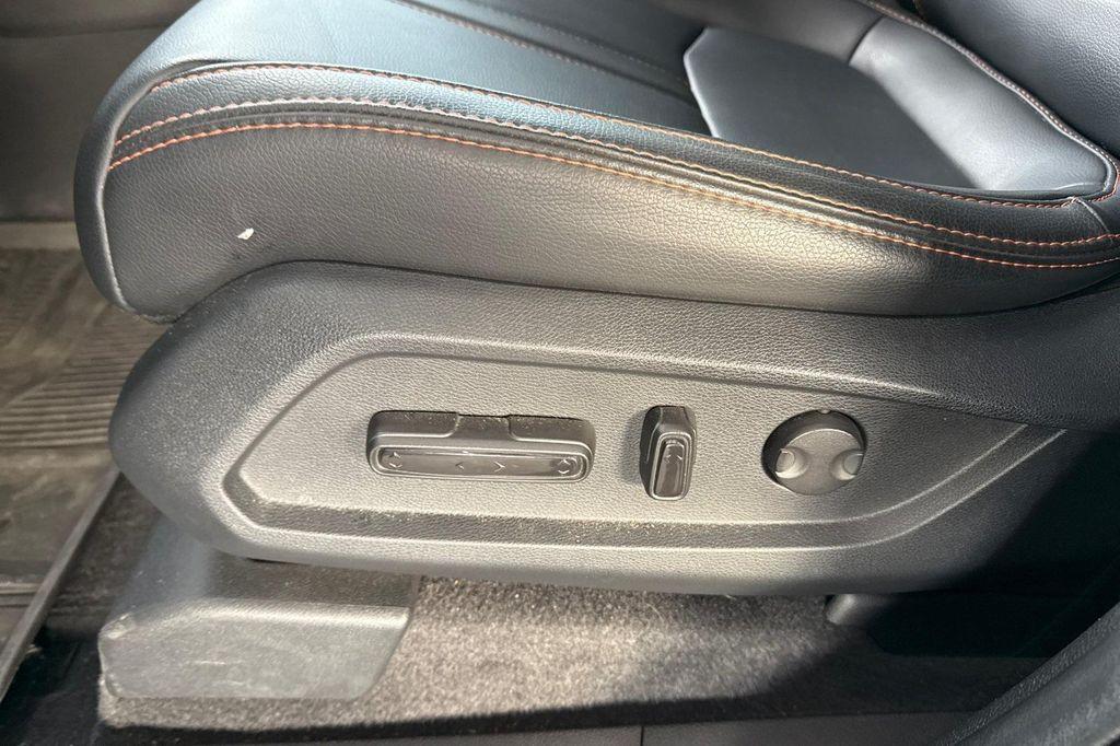 used 2023 Honda Pilot car, priced at $42,990