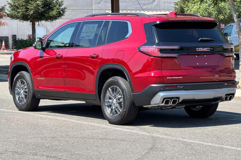 new 2025 GMC Acadia car, priced at $45,140