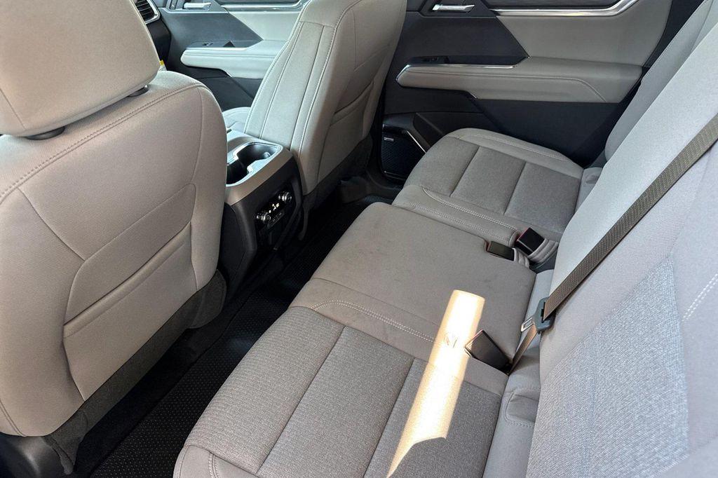 new 2025 GMC Acadia car, priced at $45,140