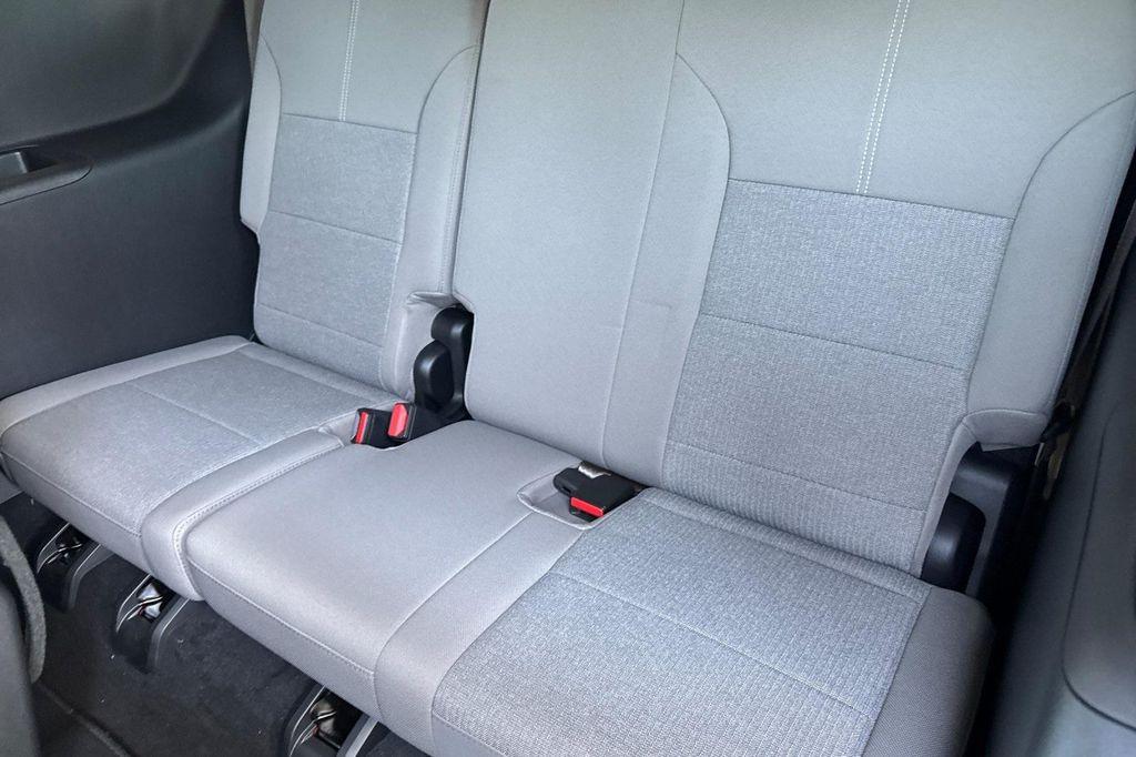 new 2025 GMC Acadia car, priced at $45,140