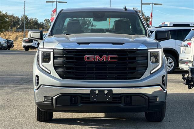 new 2025 GMC Sierra 1500 car, priced at $47,980