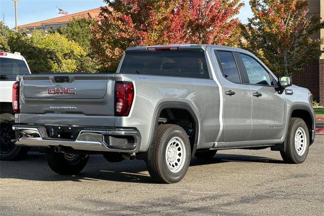 new 2025 GMC Sierra 1500 car, priced at $47,980