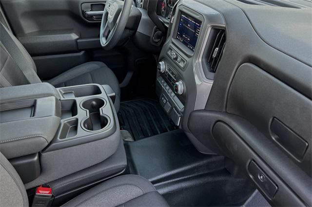 new 2025 GMC Sierra 1500 car, priced at $47,980