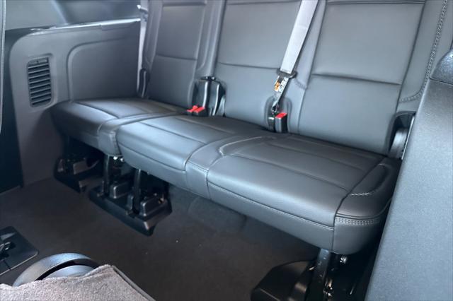 new 2025 GMC Yukon XL car, priced at $92,055
