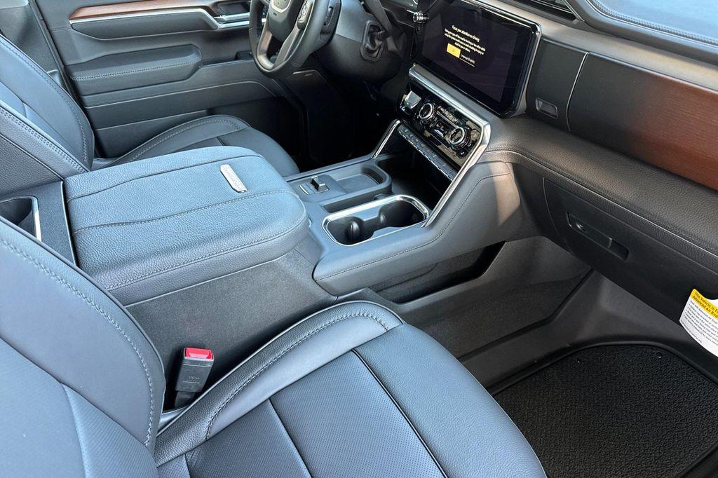 new 2025 GMC Sierra 2500 car, priced at $92,645