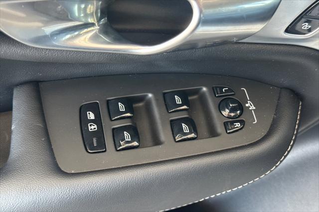 used 2022 Volvo XC90 Recharge Plug-In Hybrid car, priced at $49,990