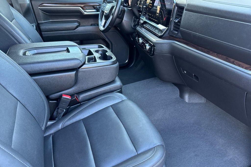used 2024 GMC Sierra 1500 car, priced at $47,590