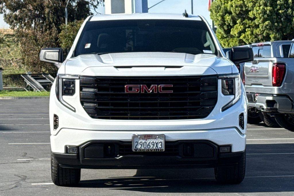 used 2024 GMC Sierra 1500 car, priced at $39,990