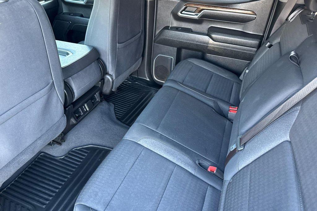 used 2024 GMC Sierra 1500 car, priced at $39,990