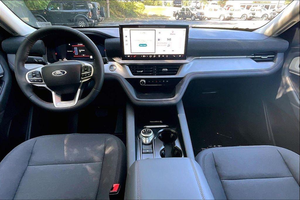 new 2025 Ford Explorer car, priced at $42,459