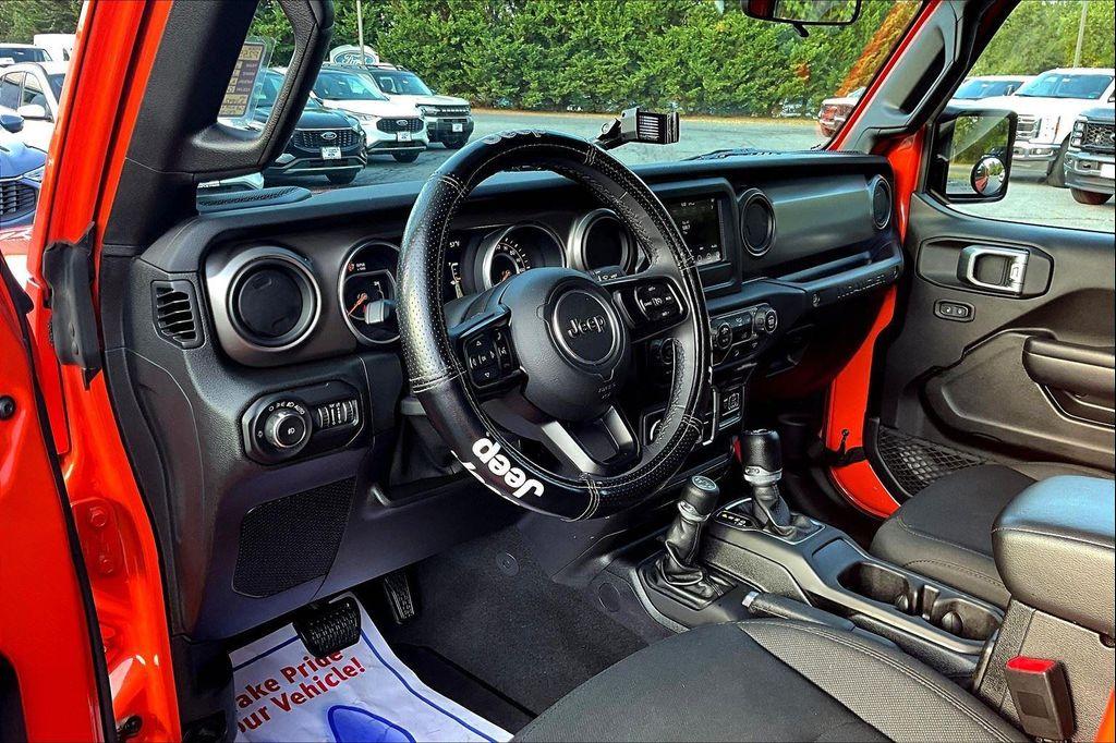used 2018 Jeep Wrangler Unlimited car, priced at $29,995