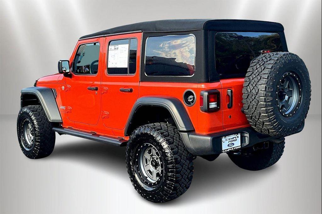 used 2018 Jeep Wrangler Unlimited car, priced at $29,995