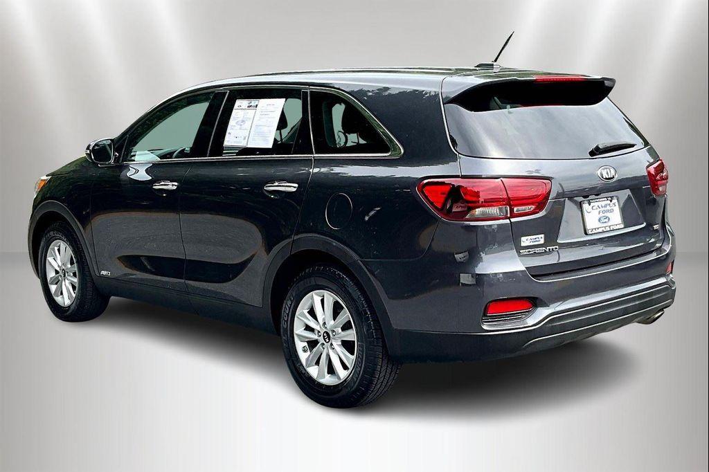 used 2019 Kia Sorento car, priced at $9,999