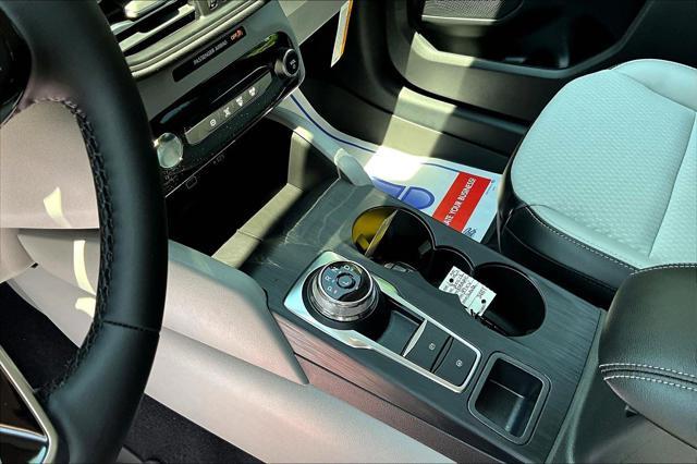 new 2025 Ford Escape PHEV car, priced at $35,757