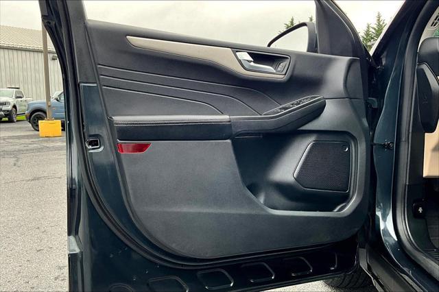 used 2022 Ford Escape car, priced at $23,768