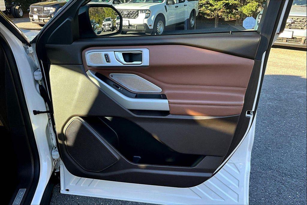 used 2021 Ford Explorer car, priced at $33,449