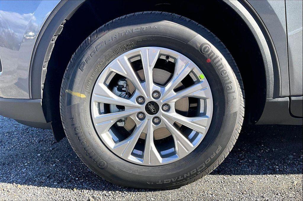 new 2026 Ford Escape car, priced at $32,780