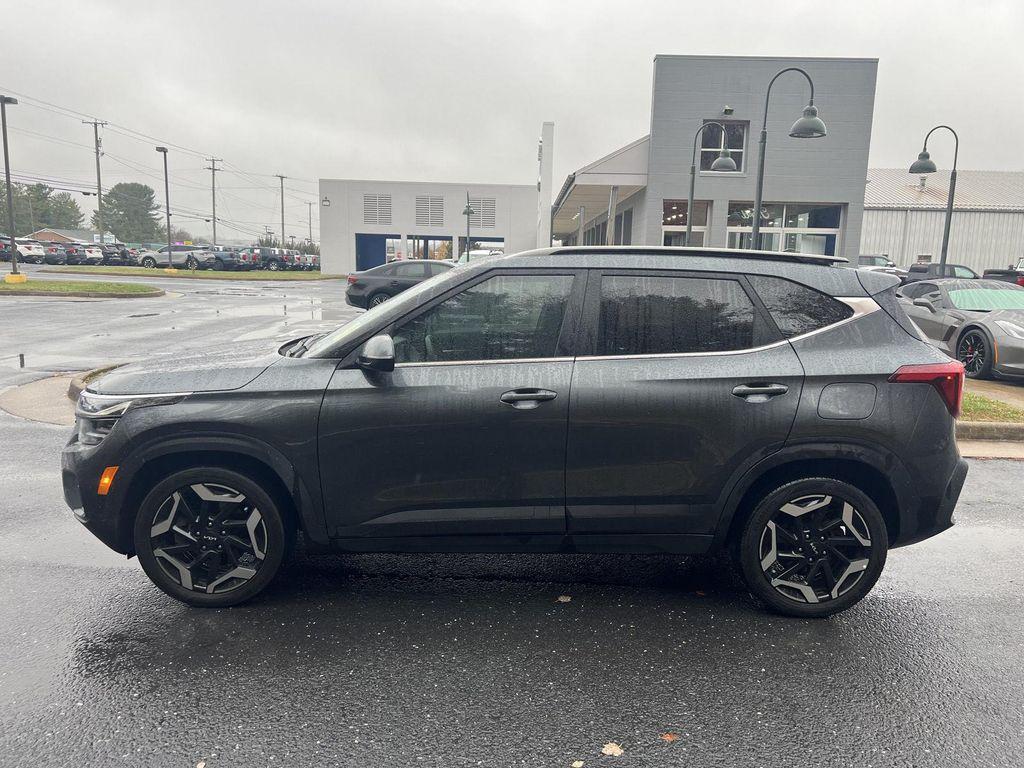 used 2024 Kia Seltos car