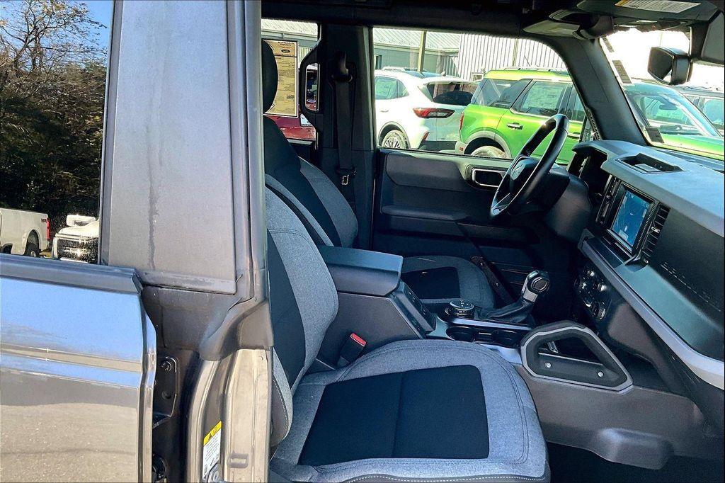 used 2022 Ford Bronco car, priced at $35,894