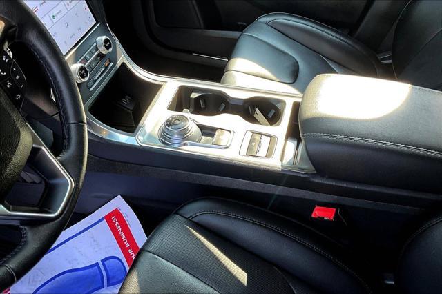 used 2022 Ford Edge car, priced at $29,362