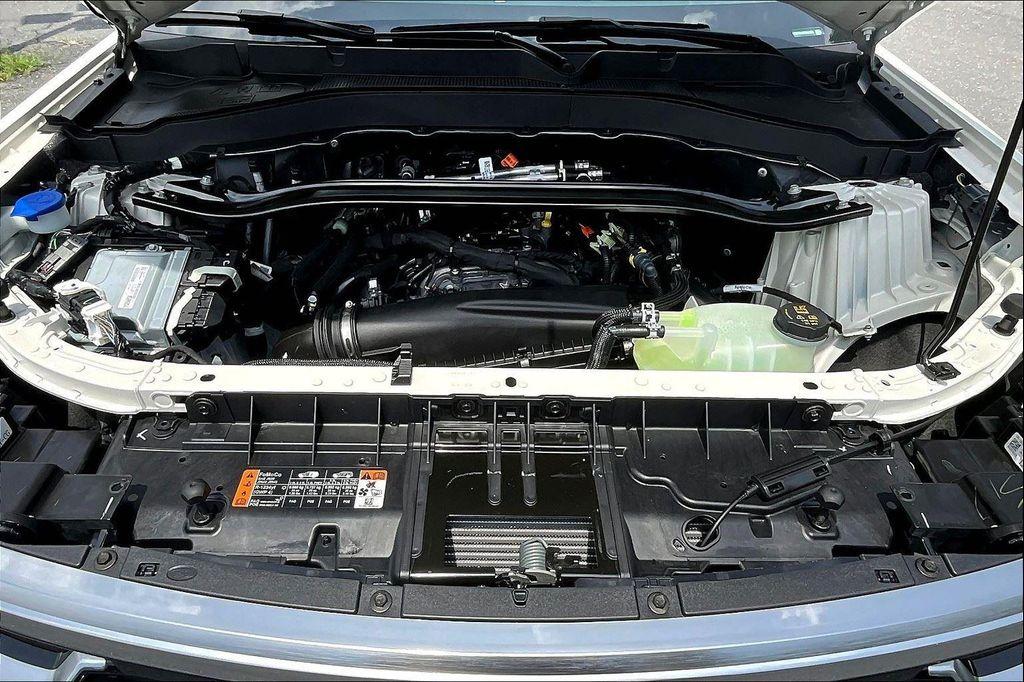 new 2025 Ford Explorer car, priced at $57,282