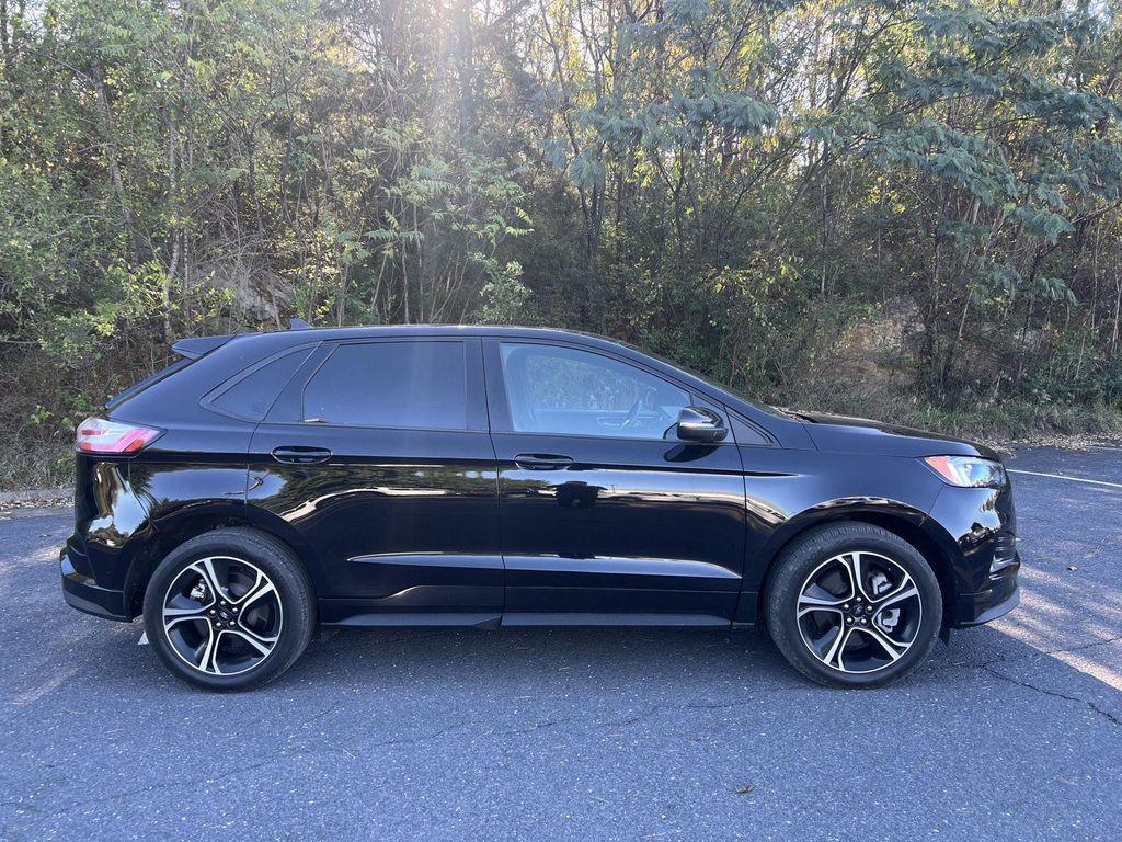 used 2022 Ford Edge car, priced at $29,390