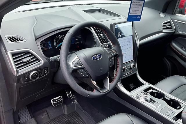 new 2024 Ford Edge car, priced at $45,690