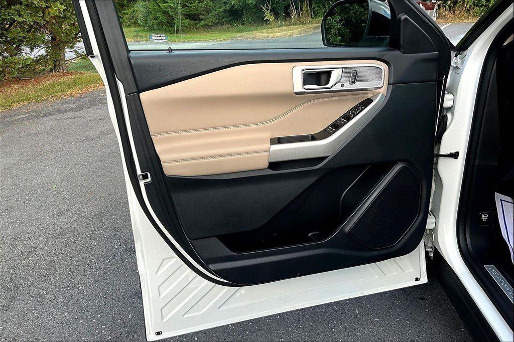 used 2022 Ford Explorer car, priced at $33,163